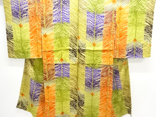 JAPANESE KIMONO / ANTIQUE JUBAN / SILK / CHIRIMEN / PINE